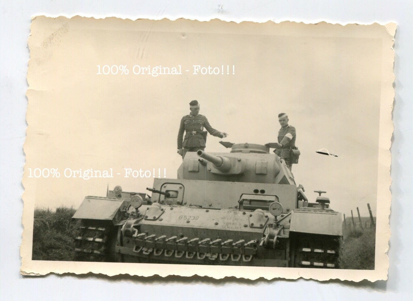 Pz.Kpfw. III Ausf.G(U) 5cm (Fgst.Nr.65230) {002}{a}.jpg